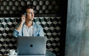 8 Tips for Successfully Hiring Your First Virtual Assistant