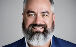 Building Resilient, Scalable WordPress Platforms with Tom Fanelli
