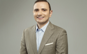 Mastering Personal Branding with Vladimer Botsvadze