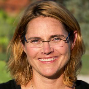 Carrie-Dills-Image
